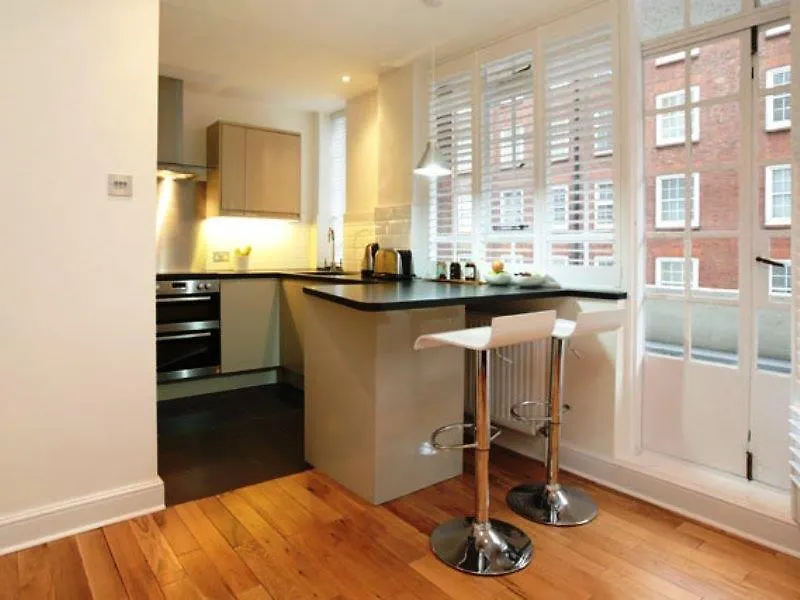 Veeve Chelsea Cloisters Apartment Bexleyheath